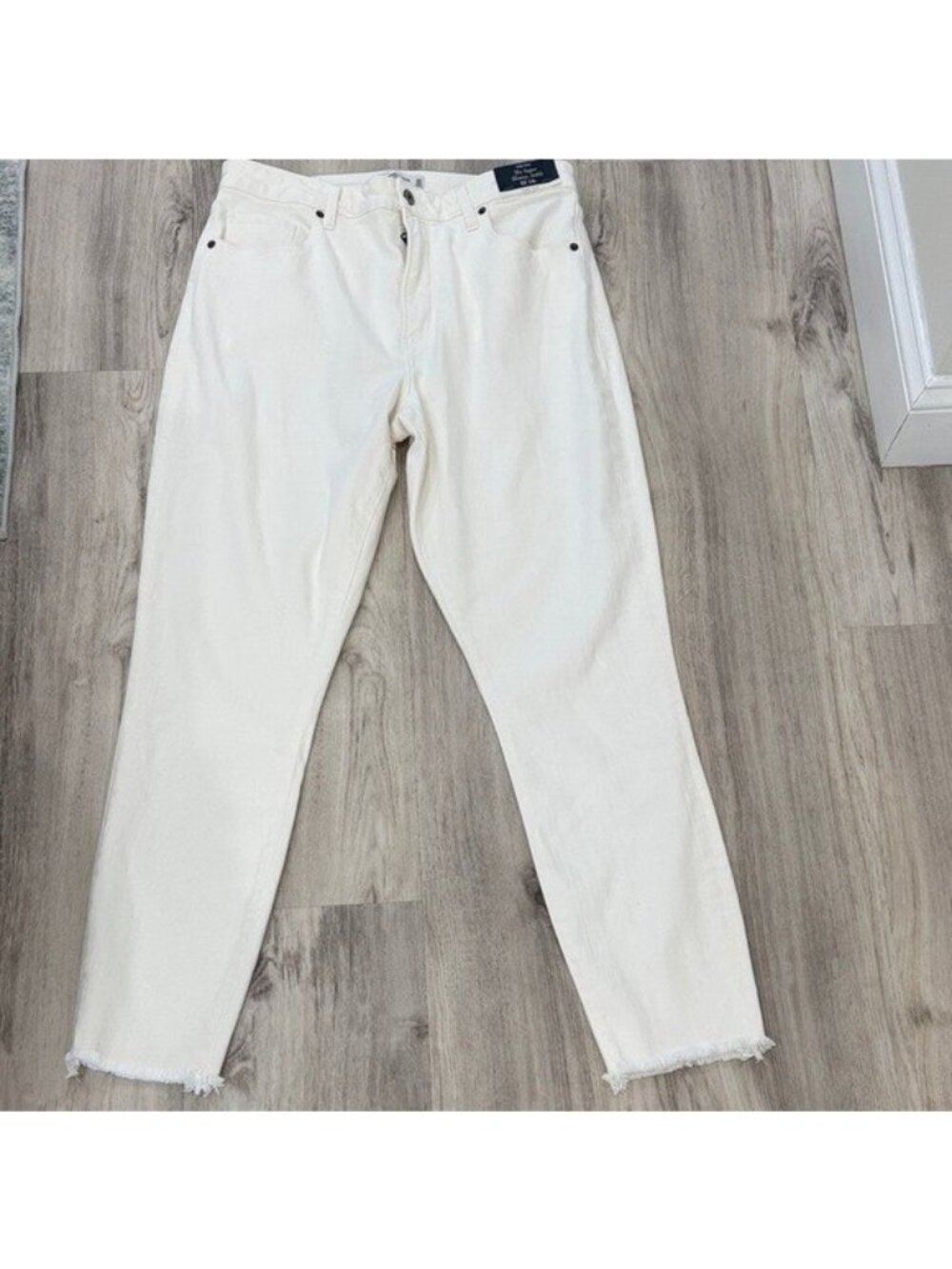 Abercrombie & Fitch mid rise super skinny ANKLE White Jeans size 32 NWT STRETCH